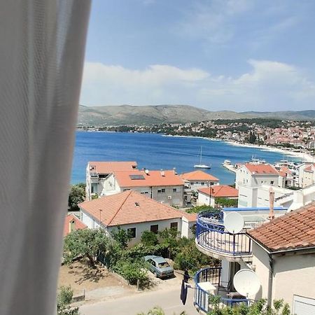 Apartment Dea Trogir Bagian luar foto